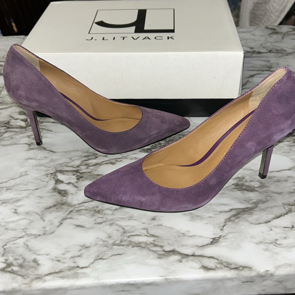 J. Litvack Women's Purple Suede pumps high Heels 6.5 NEW